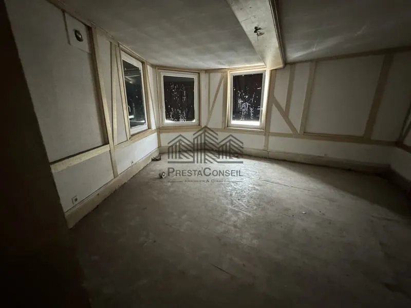 Immeuble de rapport de 7 lots - Elbeuf - Photo 1