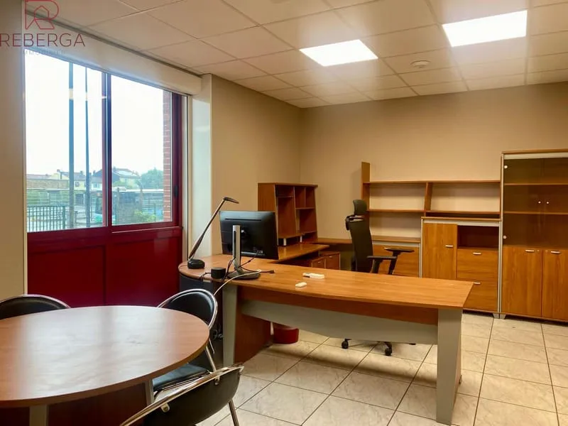 ENTREPOT AVEC BUREAU - Photo 1