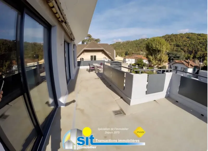 VENTE - VIENNE - Immeuble de rapport avec 5 LOGEMENTS - Photo 1