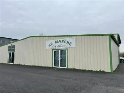 Ensemble immobilier situé à WARMERIVILLE - Photo 1