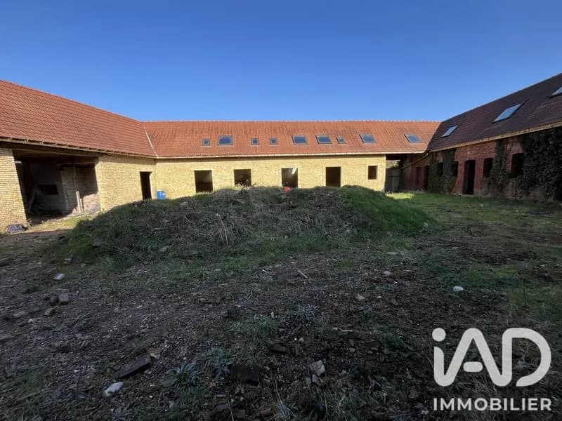 Bâtiment 606 m² - Photo 1