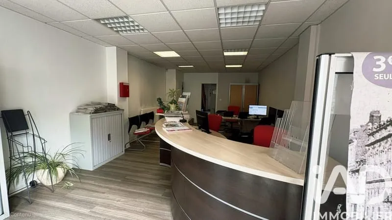 Bâtiment 124 m² - Photo 1