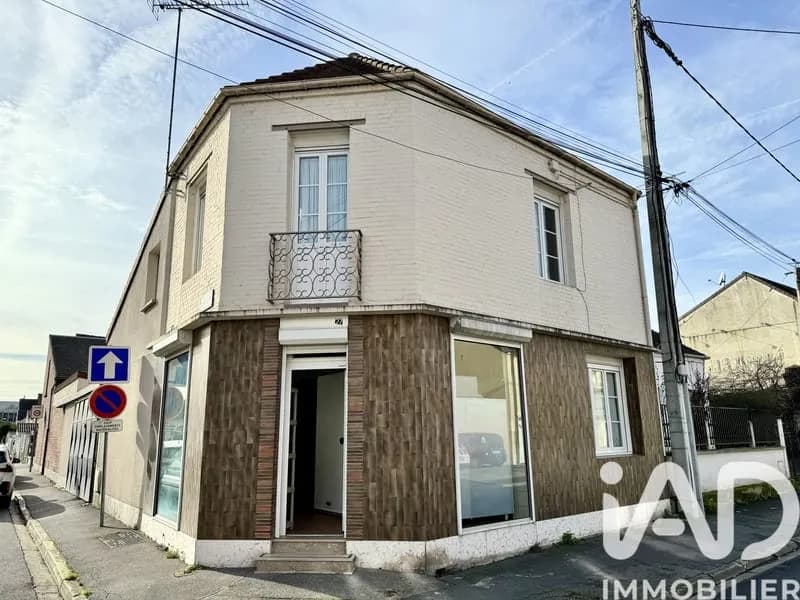 Bâtiment 175 m² - Photo 1