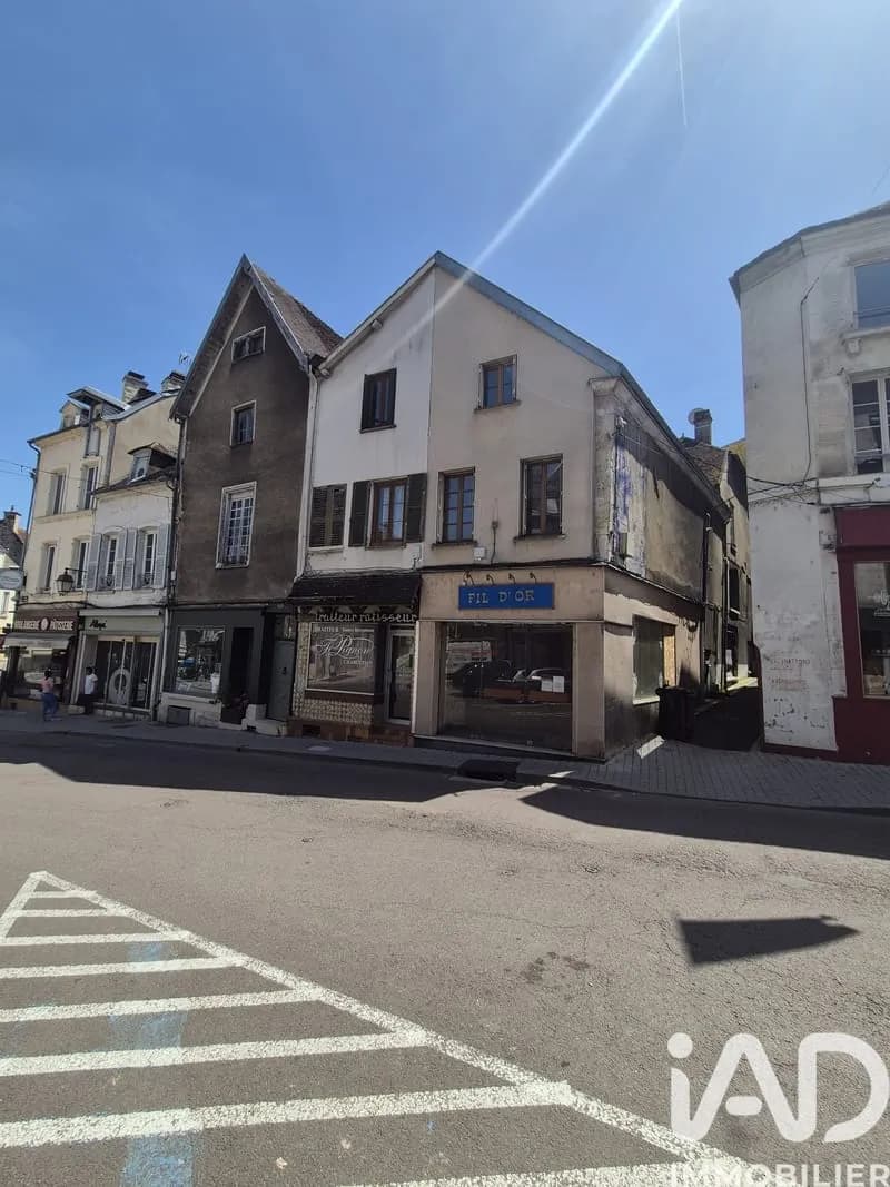Bâtiment 230 m² - Photo 1