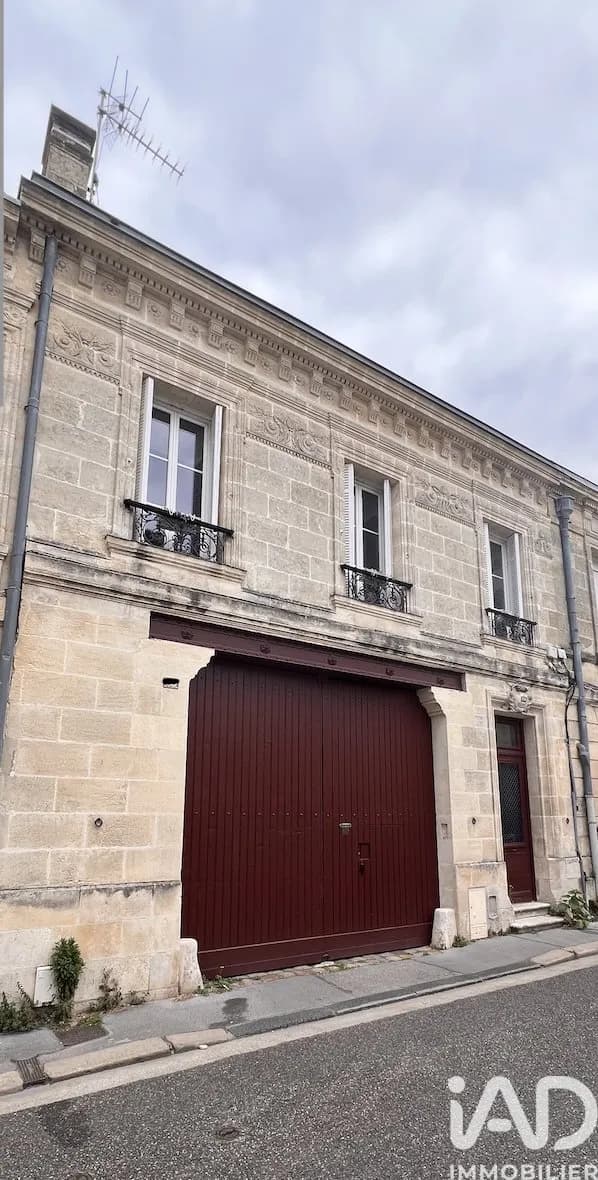 Bâtiment 3 pièces 309 m² - Photo 1