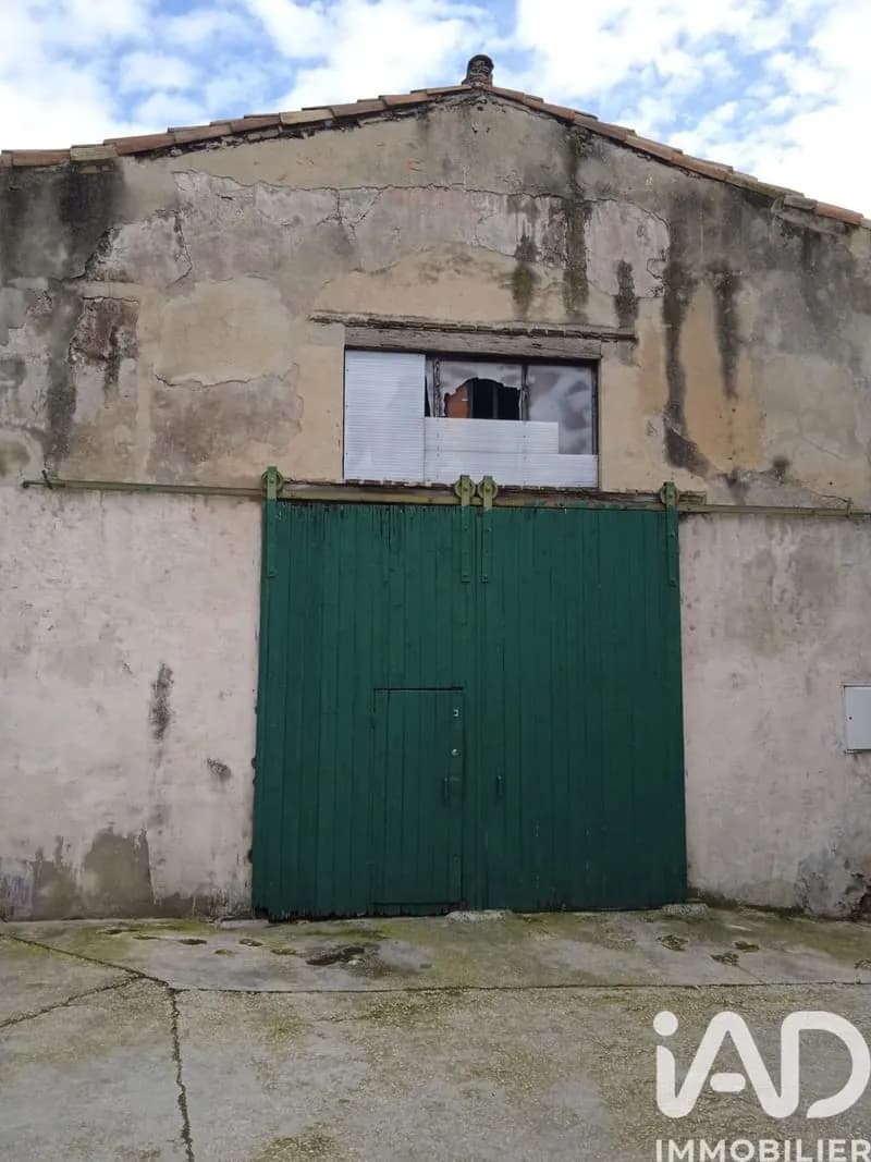 Bâtiment - Photo 1