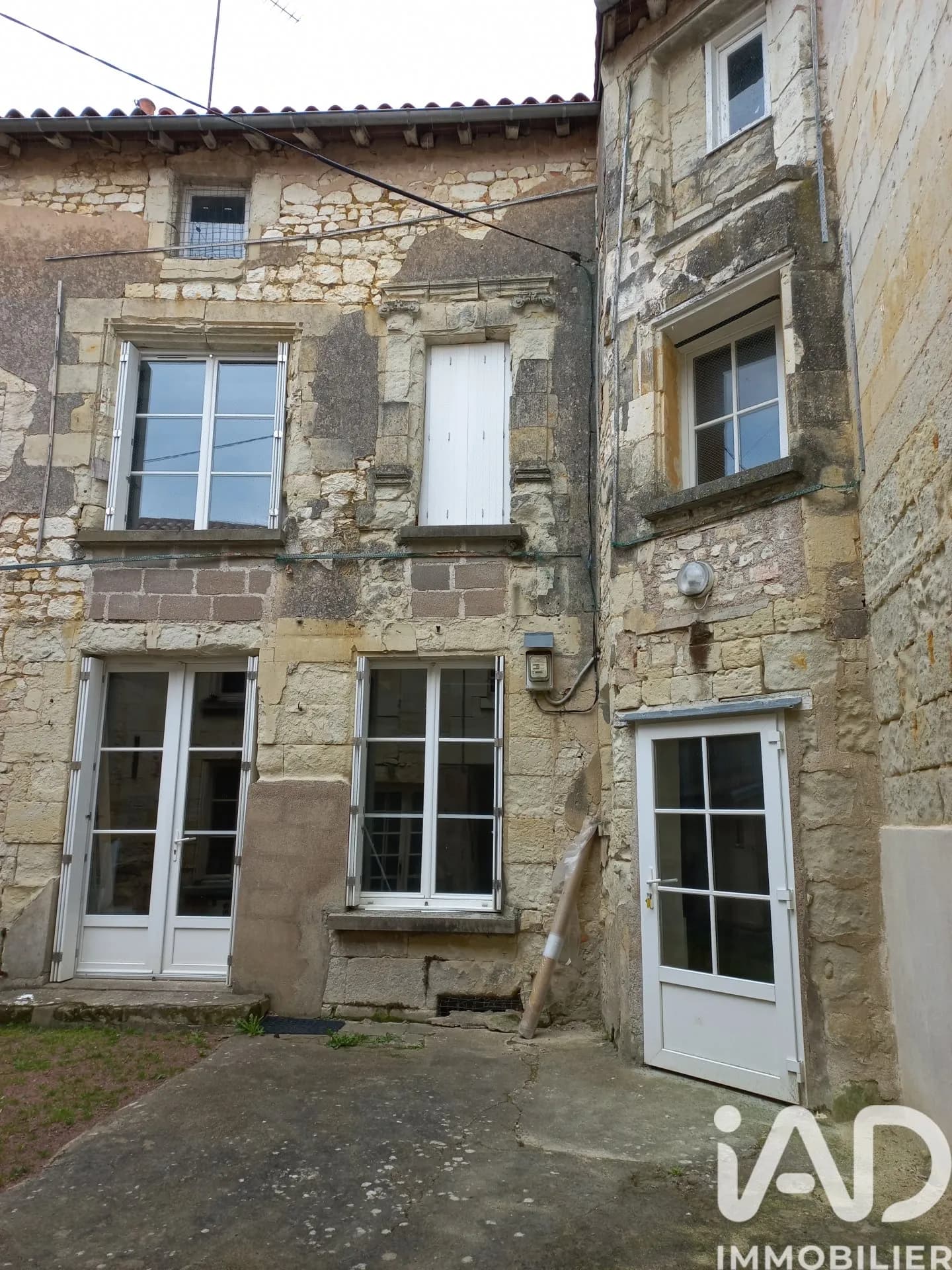 Immeuble de rapport 227 m² - Photo 1