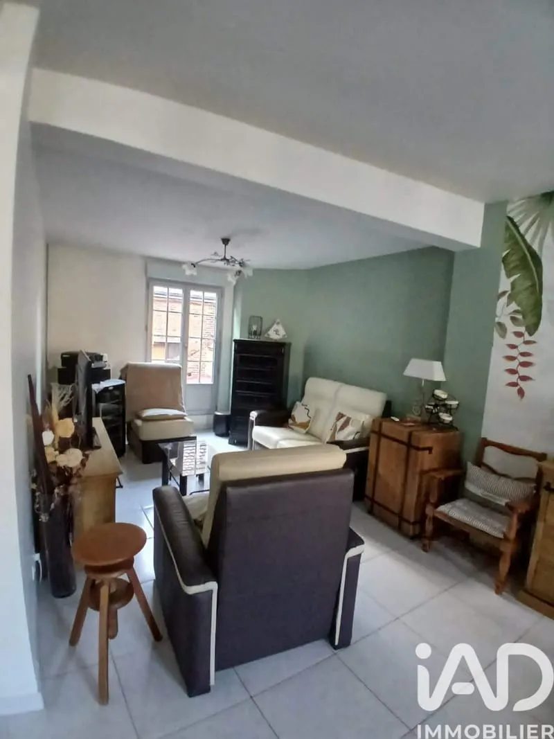 Bâtiment 132 m² - Photo 1
