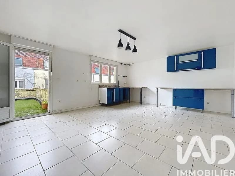 Immeuble de rapport 2 pièces 200 m² - Photo 1