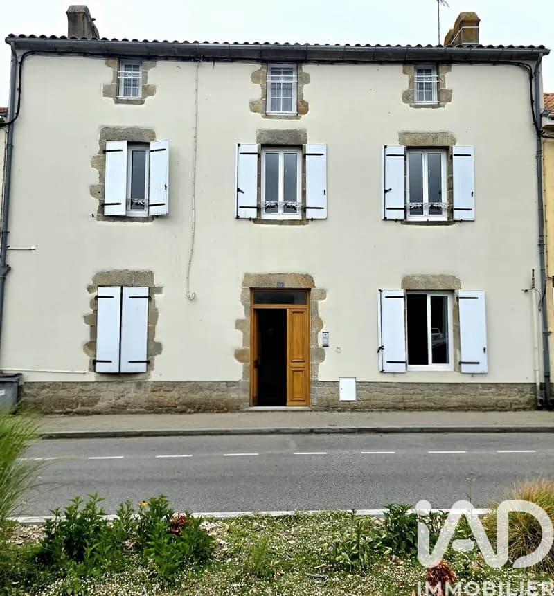 Ensemble immobilier 1 pièce 178 m² - Photo 1