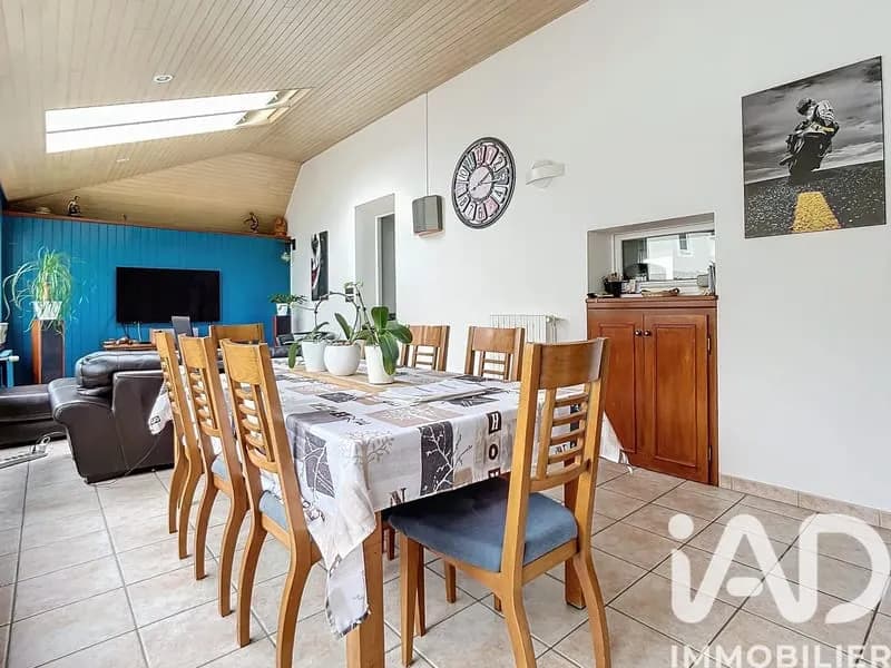 Bâtiment 125 m² - Photo 1
