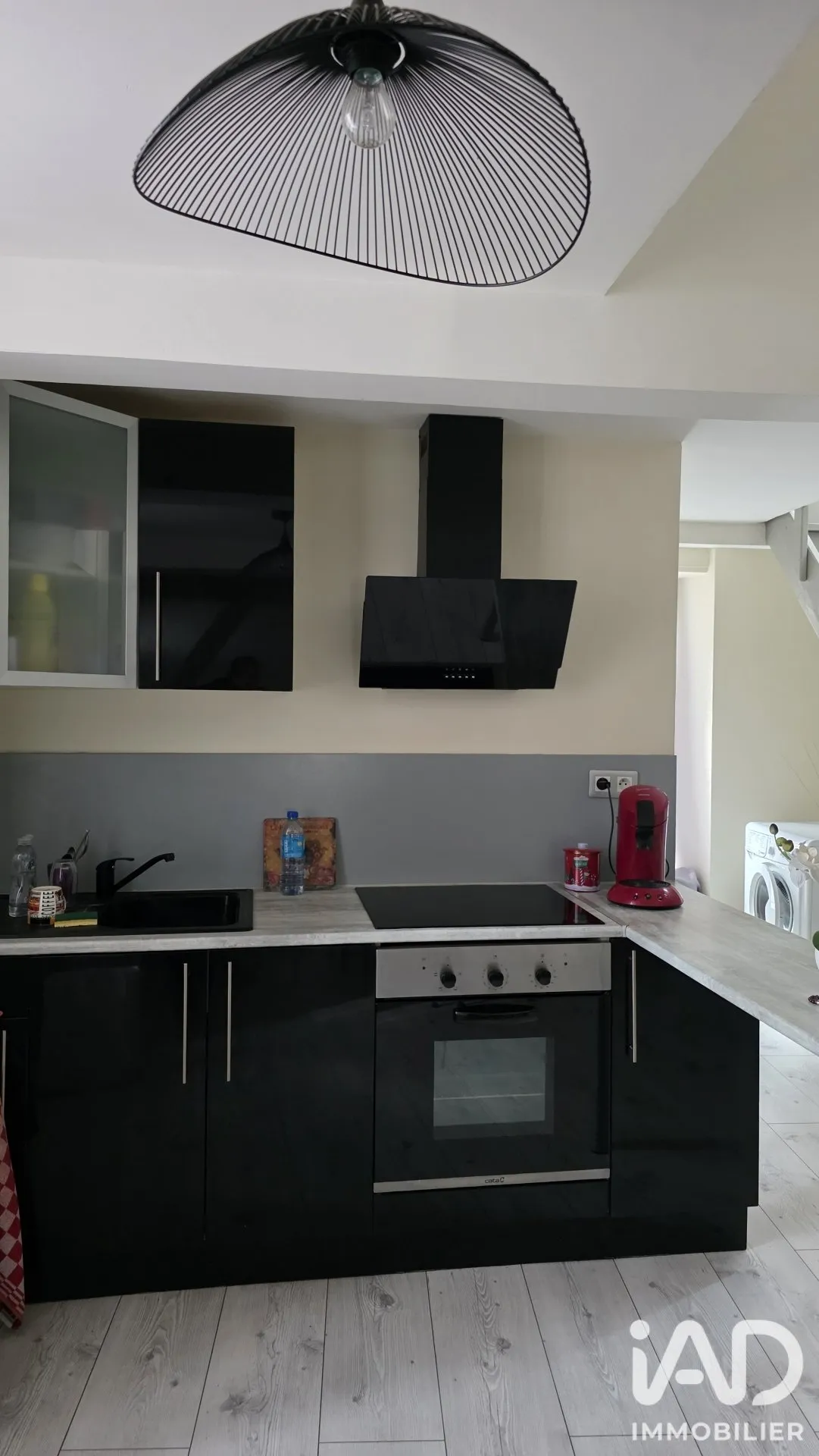 Immeuble de rapport 2 pièces 380 m² - Photo 1