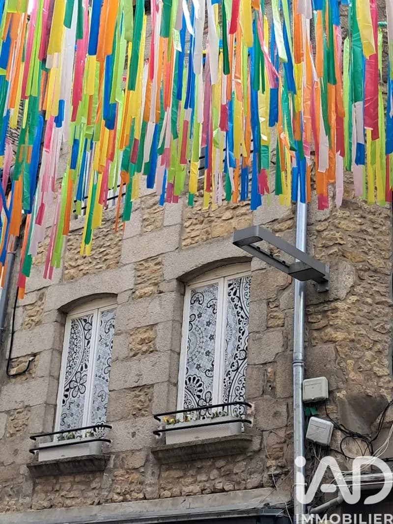Bâtiment 178 m² - Photo 1