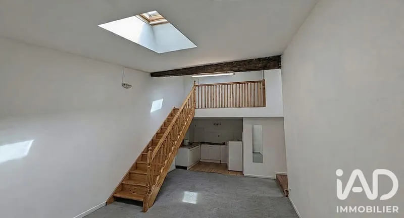 Immeuble de rapport 2 pièces 163 m² - Photo 1