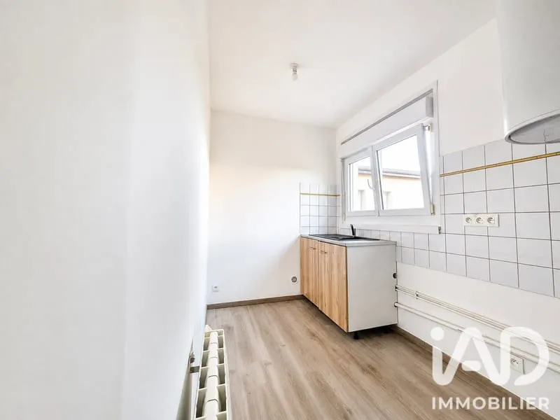 Immeuble de rapport 2 pièces 77 m² - Photo 1