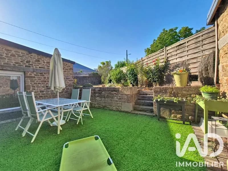Bâtiment 236 m² - Photo 1