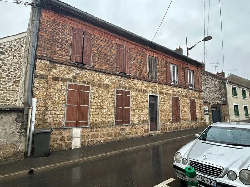 Immeuble dans le coeur de ville - Photo 1