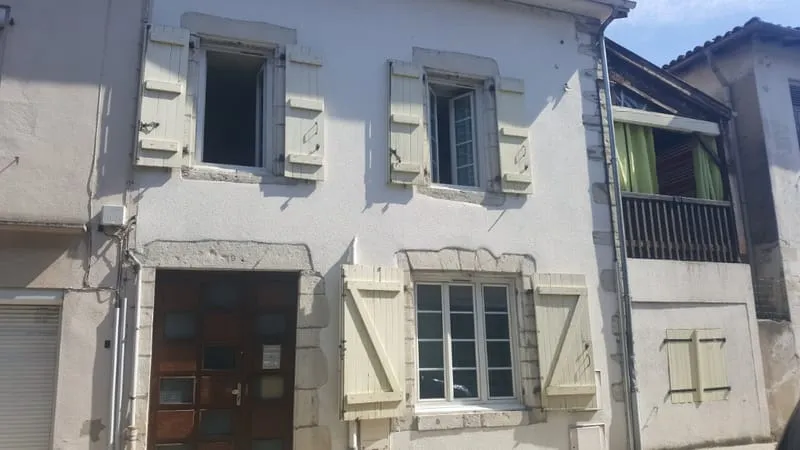 Immeuble Dax, 3 appartements - Photo 1