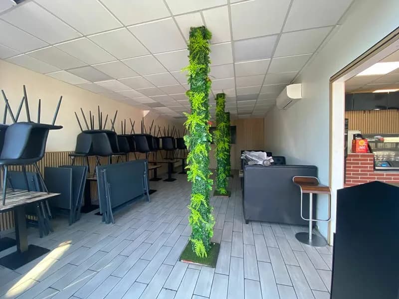 Immeuble avec local et appartement à Villeneuve Sur Lot - Photo 1