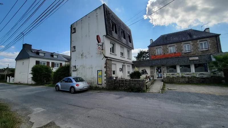 Immeuble 414 m² - THEIX NOYALO - Photo 1