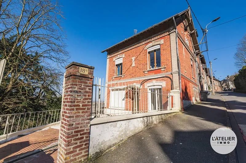Immeuble Laon 4 appartements 184.75 m2 - Photo 1