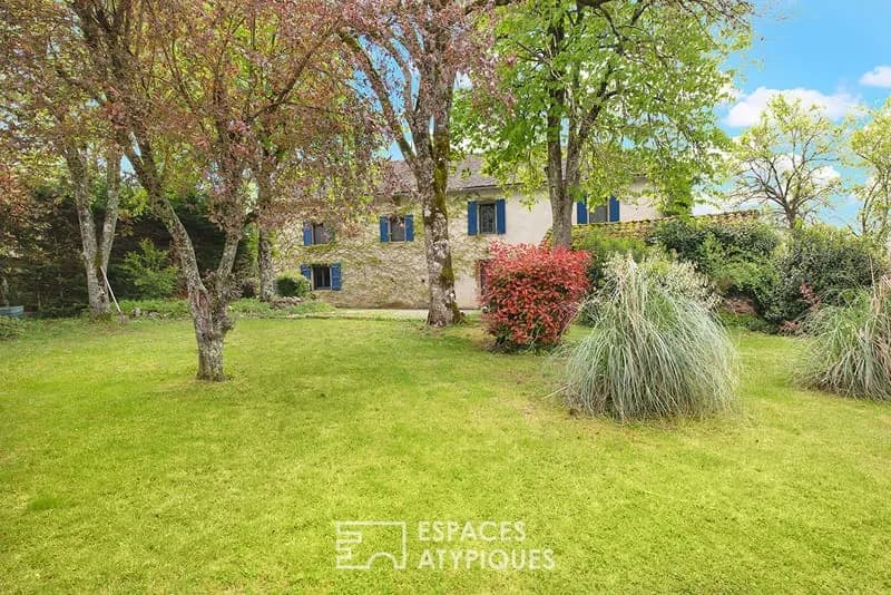 Ensemble immobilier de caractère entre ALBI et RODEZ - Photo 1