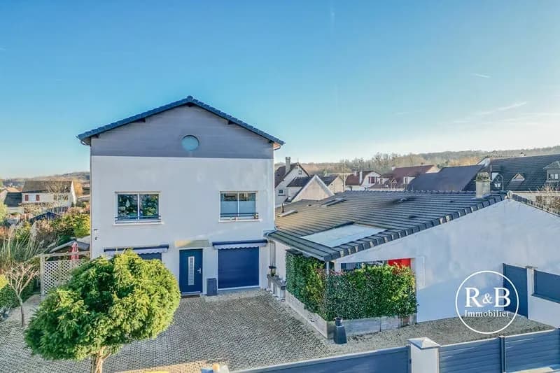 Immeuble de rapport de 4 appartements aux Clayes-sous-Bois - Photo 1