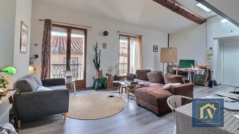 A vendre Immeuble de rapport comprenant 5 logements et une cour - Photo 1