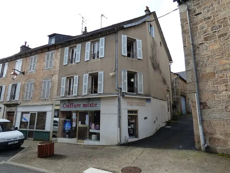Immeuble Centre-ville Sainte Geneviève - Photo 1