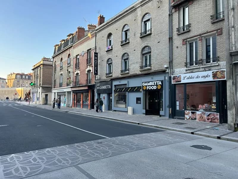 IMMEUBLE LOCATIF - REIMS CENTRE-VILLE - 102 m² - Photo 1