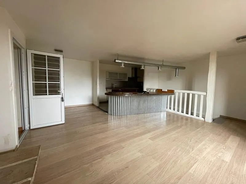 IMMEUBLE « PORTEAU » - Photo 1
