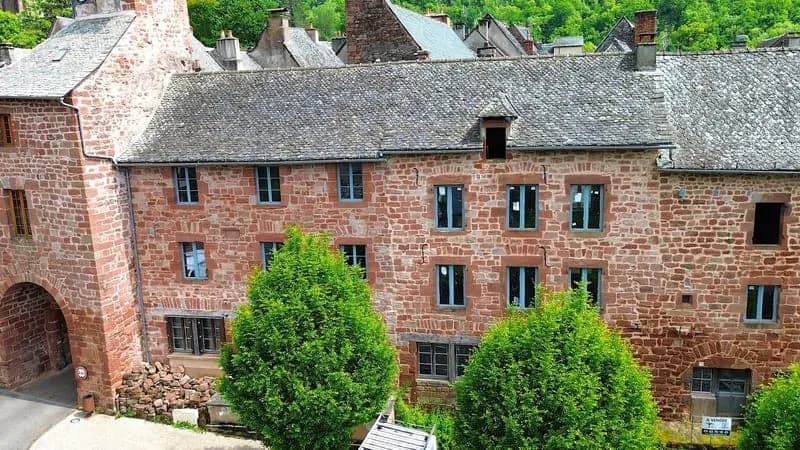 Immeuble Investisseur Villecomtal - Photo 1