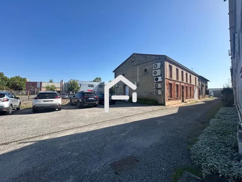 À VENDRE / Ensemble immobilier de plus de 450 m² Rue de Fenouillet - Photo 1