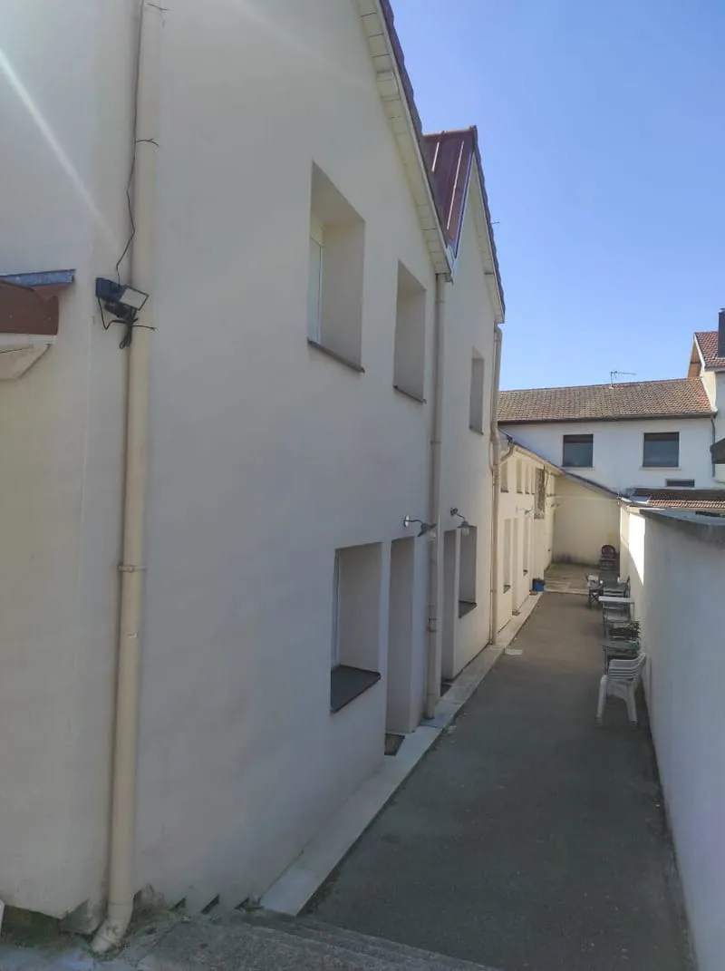 Immeuble comprenant 4 T2 loué - Photo 1