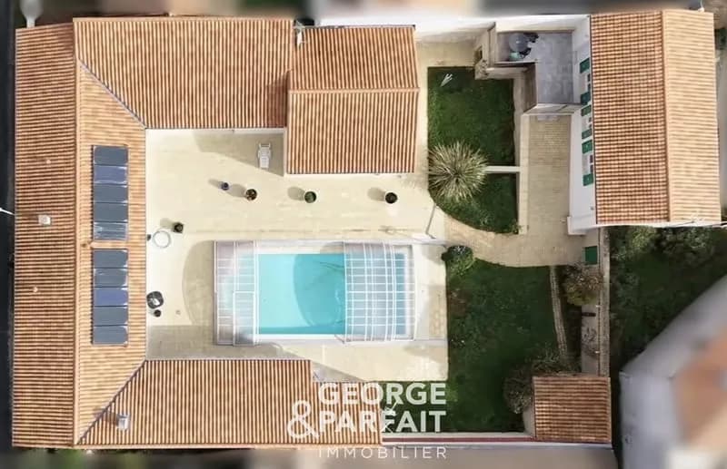 Ensemble immobilier Centre Bourg Rivedoux-Plage 10 pièces 248 m² - Photo 1