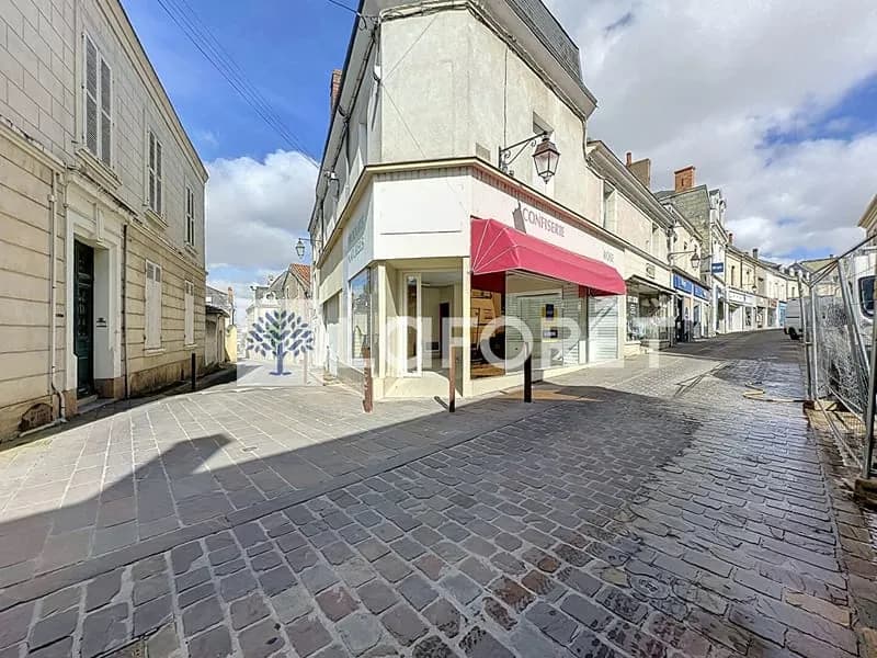 Ensemble immobilier - Thouars - Photo 1