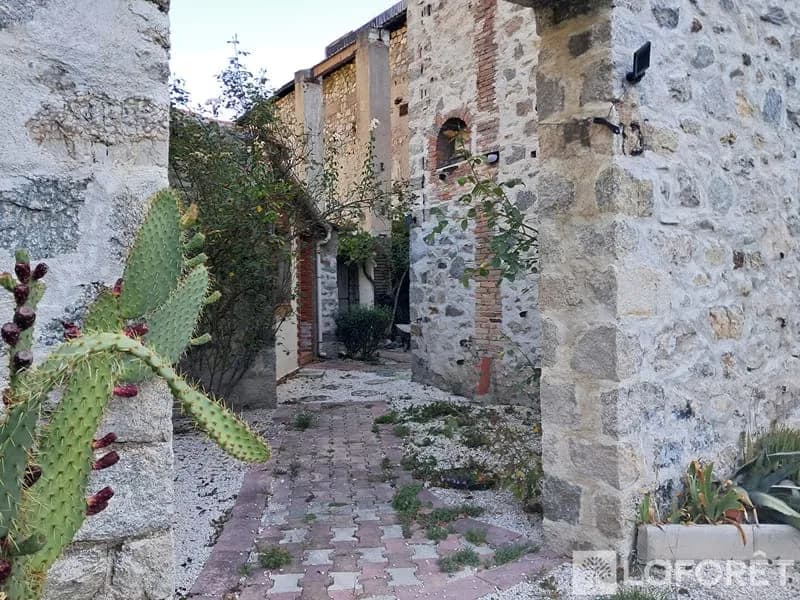 Ensemble immobilier de caractère sur 3700 m² Ancien atelier fonderie - Photo 1