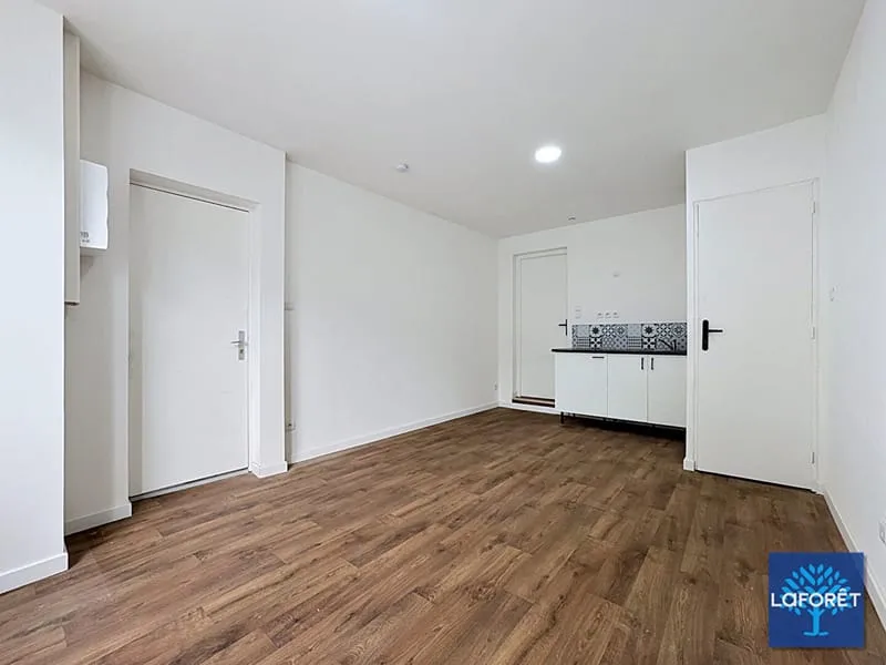 Immeuble de rapport 11 pièces 180 m² - Photo 1