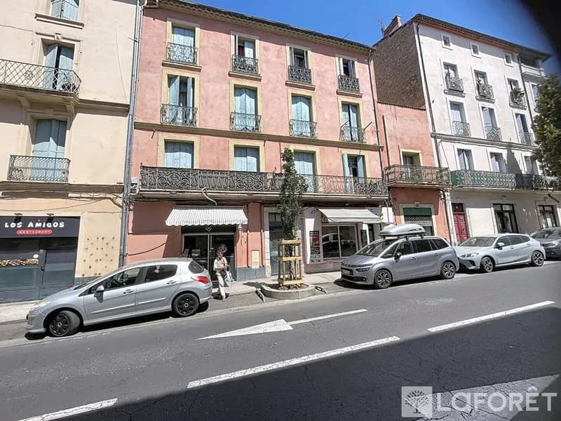 IMMEUBLE DE RAPPORT À BÉZIERS - Photo 1