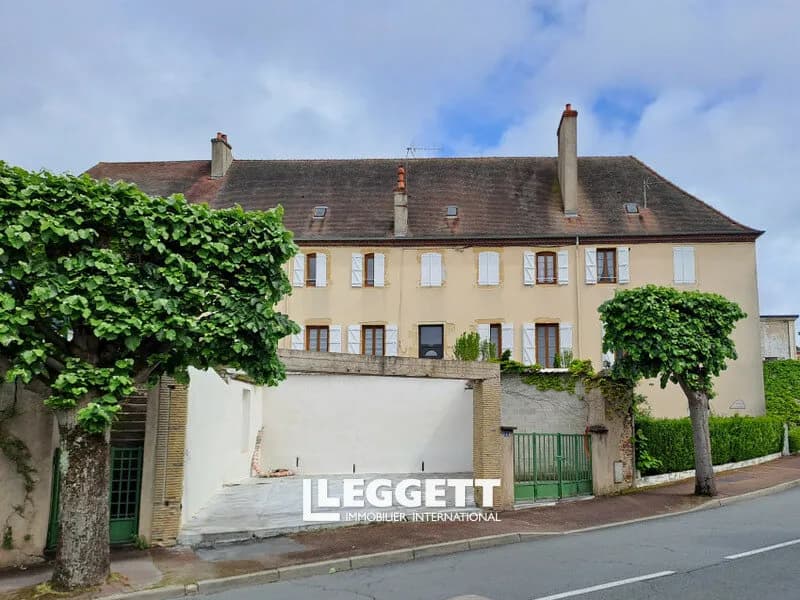 Immeuble 19 pièce(s), BOURBON-LANCY - Photo 1