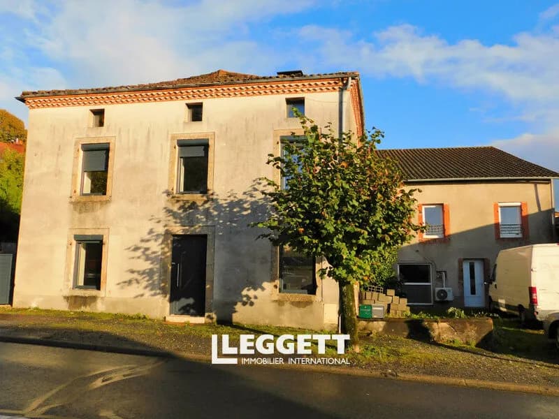 Immeuble 16 pièce(s), CHÂLUS - Photo 1