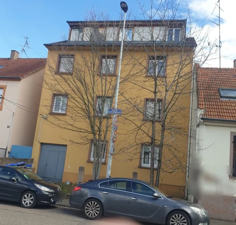 Un immeuble de rapport de 300m2, 06 appartements T2,T3 en location . une rentabilité de 6,9% - Photo 1
