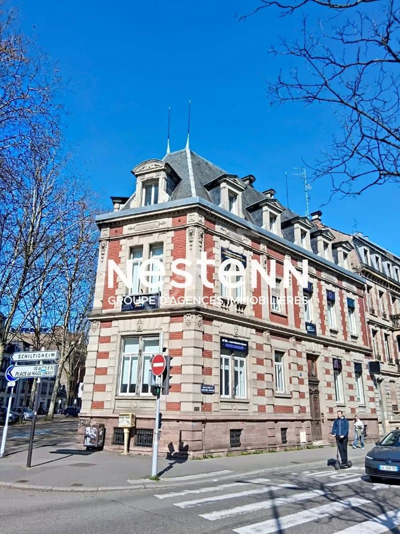 Immeuble de bureaux rénové de 431m2 Emplacement Premium au centre de Strasbourg - Photo 1