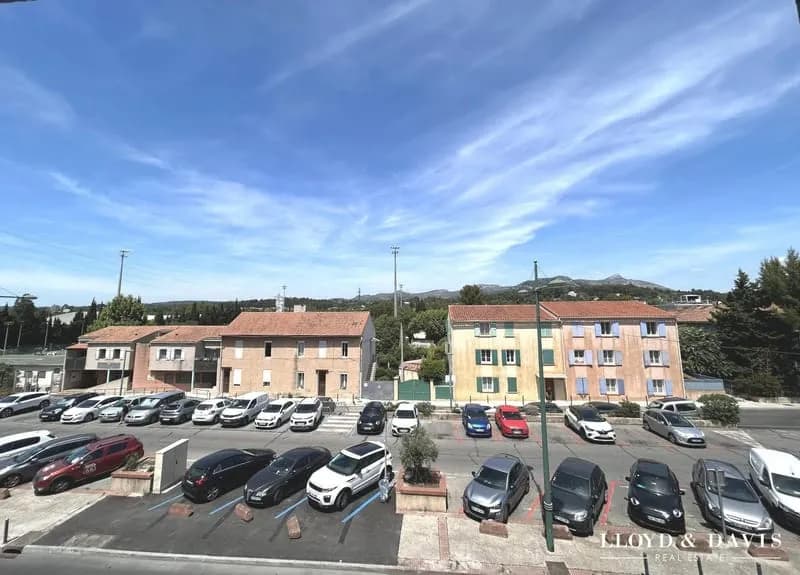 IMMEUBLE DE RAPPORT - Photo 1