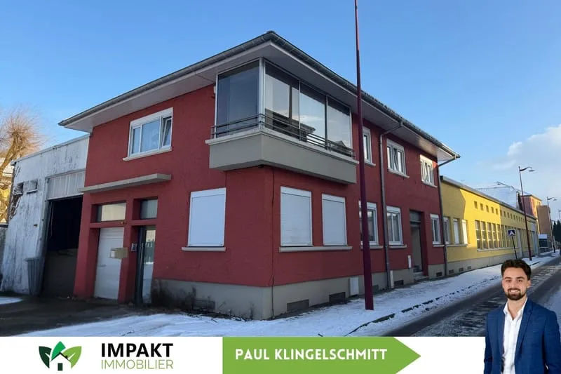 Ensemble immobilier avec loyers en place et grand entrepôt - - Photo 1