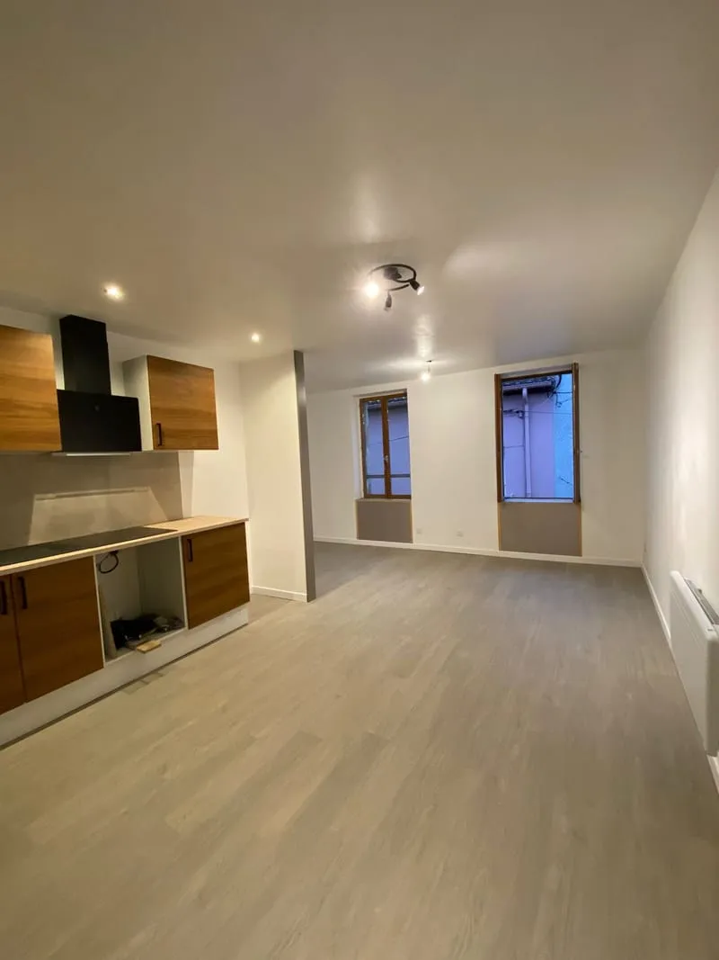 Immeuble de rapport de 177 m² environ en R+2 - Photo 1