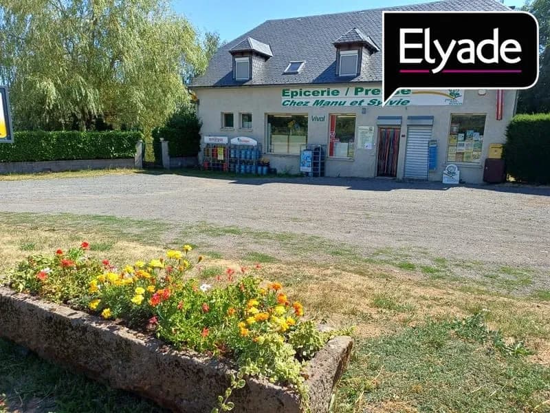 A VENDRE - MAISON AVEC MAGASIN - 135m² à PAULHAC 15430 - Photo 1