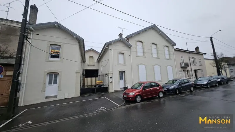 VASTE ENSEMBLE IMMOBILIER - Photo 1