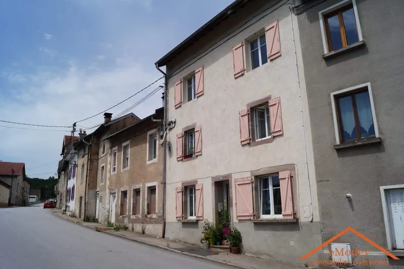 Immeuble de Rapport au Coeur de Plombières-les-Bains - Photo 1