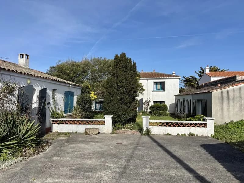 A VENDRE L'HERBAUDIERE- Ensemble immobilier 6/7 chambres - Photo 1